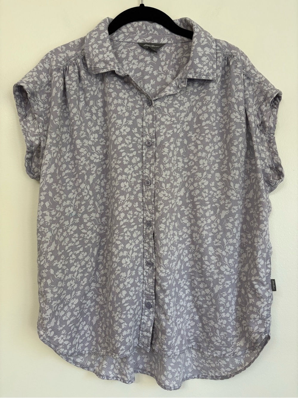 Eddie Bauer Light Lavender Floral Button-Front Soft Viscose Blend Blouse Sz M